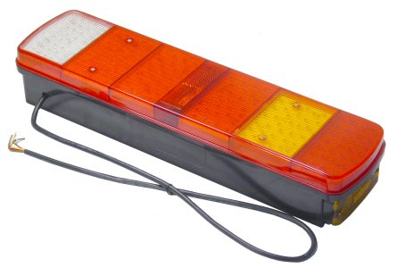 TAKAVALO SC 4-SRJ 7-KAMM. PYÖREÄ PÄÄTY OIK. LED